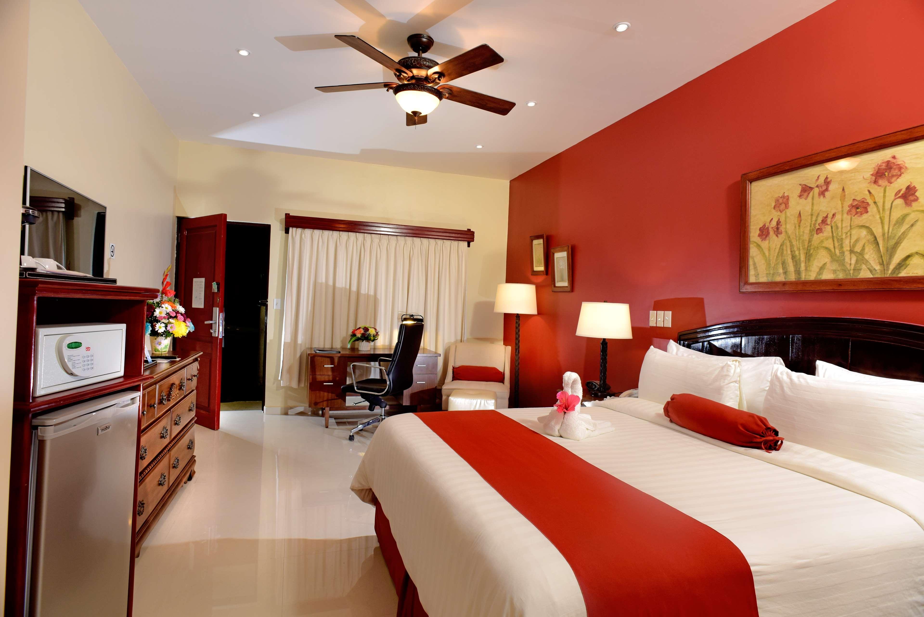 Best Western Plus Belize Biltmore Plaza Belize City Eksteriør bilde